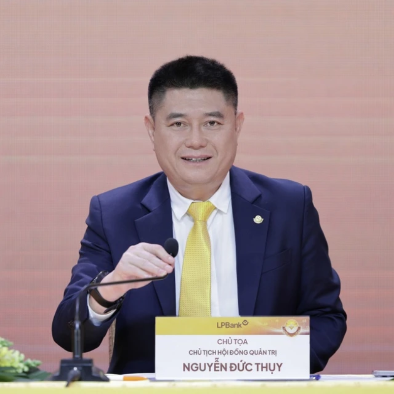 Tiểu sử Nguyễn Đức Thụy